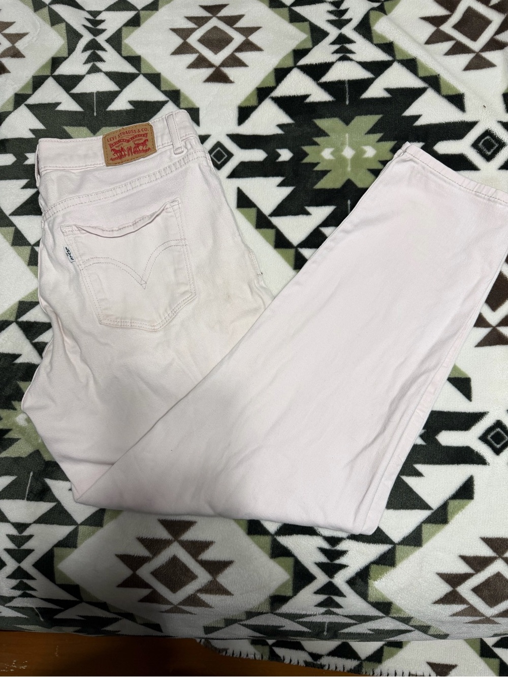 Levi's Women's Pale Pink Skinny Jeans
